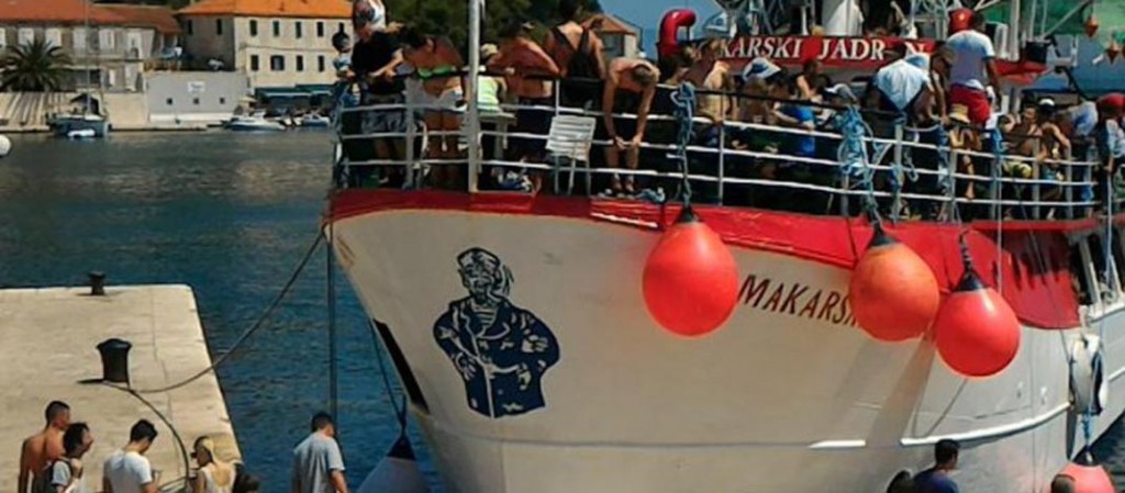 brod makarska