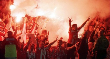 crvena zvezda, Neredi