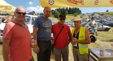 Na Čevljanovićima pobijedio bik olimpijca Hamze Alića