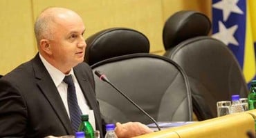 Svebošnjačka koalicija 'preuzela' Parlament Federacije BiH