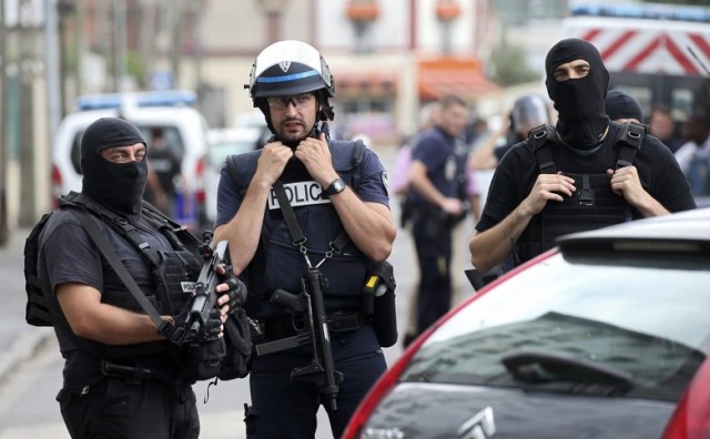 Islamska država preuzela odgovornost za napad u crkvi u Francuskoj