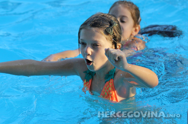 Akademija Unisport uspješno završila treću dječju olimpijadu vodenih igara