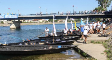 Maraton lađa u Metkoviću: Bjelovarčani odnijeli Štit kneza Domagoja