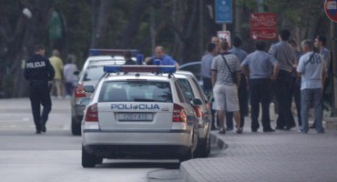navijački neredi, autocesta
