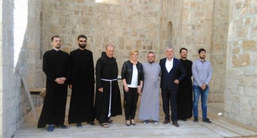 Kolinda Grabar Kitarović, Mostar