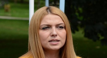 Ana Lučić: Nemoguće dobiti posao ili napredovati u javnoj upravi