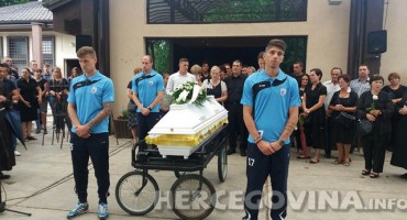 Dan kada su plakali Slavonija i Vinkovci: Sahranjen Stjepan Vojnić