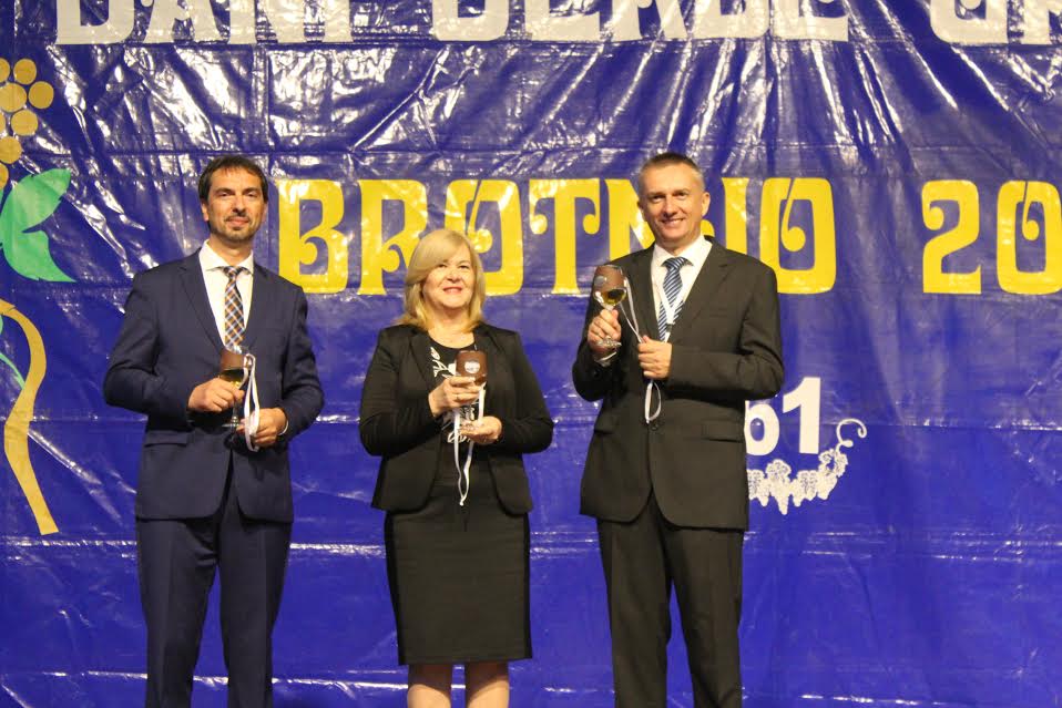 Predsjednik Federacije Bosne i Hercegovine Marinko Čavara otvorio 61. manifestaciju Dani berbe grožđa-Brotnjo 2016 u Čitluku