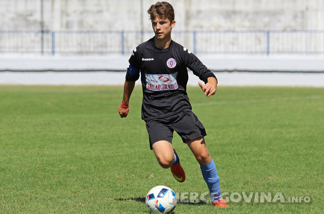 Pioniri i kadeti Imotskog neporaženi u Metkoviću