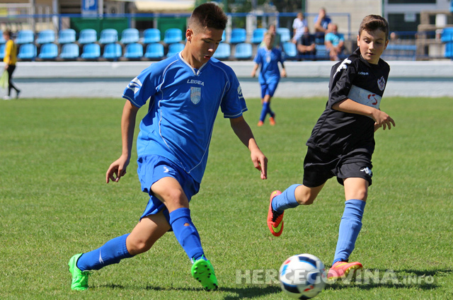 Pioniri i kadeti Imotskog neporaženi u Metkoviću