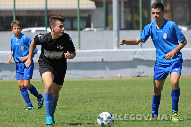 Pioniri i kadeti Imotskog neporaženi u Metkoviću