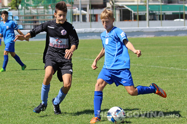 Pioniri i kadeti Imotskog neporaženi u Metkoviću