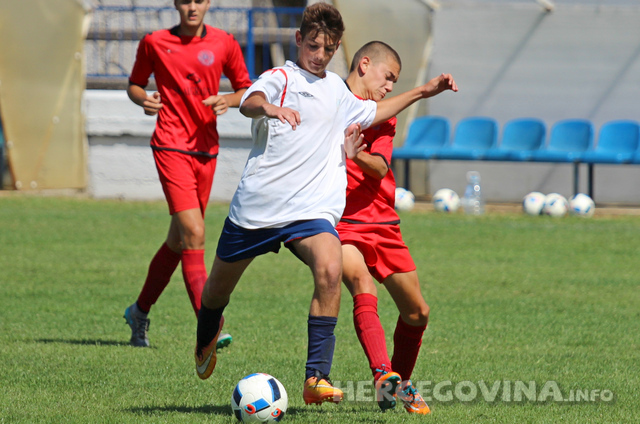 Pioniri i kadeti Imotskog neporaženi u Metkoviću