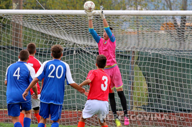 Kadeti Jadrana slavili protiv Šibenika, pioniri podijelili bodove