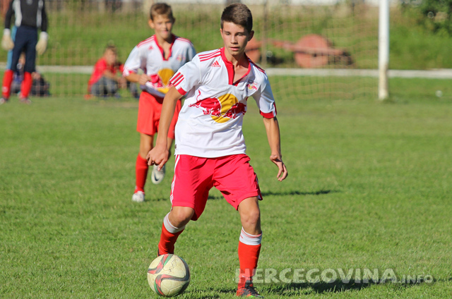 Pioniri Troglava uvjerljivi u Uskoplju, početnici podijelili bodove