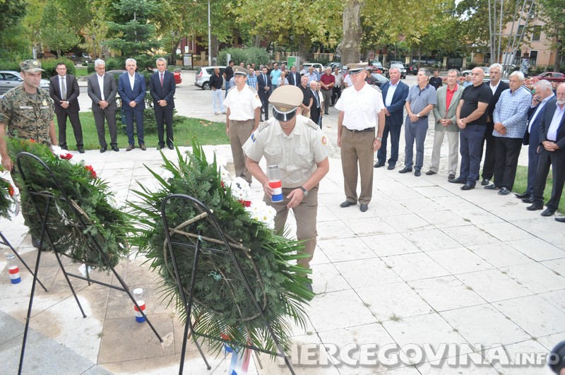 Mostar: Obilježena 25. obljetnica hrvatskih dragovoljaca Domovinskog rata Mostara i Herceg-Bosne !