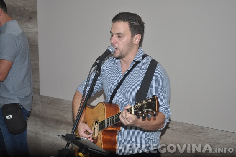 Mostar: Obilježena 25. obljetnica hrvatskih dragovoljaca Domovinskog rata Mostara i Herceg-Bosne !