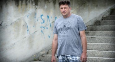 Otac vapi za pomoć: Ljudi, molim vas, uhapsite mi sina! Ne triba mi ova sramota, ali neman više izbora