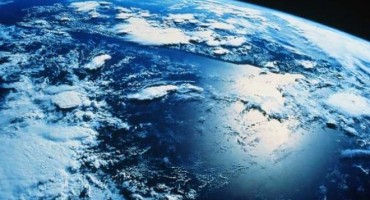 Što bi se dogodilo kada bi svi ljudi na Zemlji skočili u isto vrijeme?