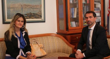 Predsjednik Federacije BiH Marinko Čavara razgovarao s predsjednicom udruge Pravi put Žanom Alpeza