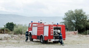 Mostar: Na Buni gorjela manja kuća