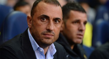 Izbornik Bugarske sjeda na klupu Dinama