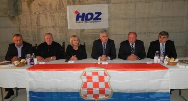 dr. Dragan Čović, derventa