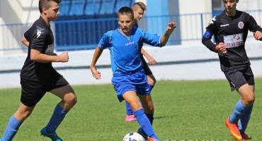 Pioniri i kadeti Imotskog neporaženi u Metkoviću