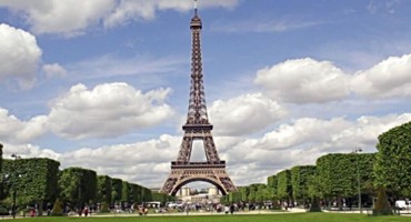 U Parizu uskoro nudistički park