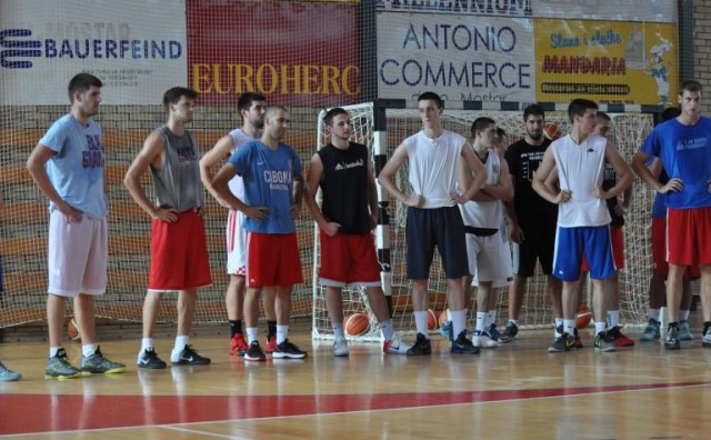 HKK Zrinjski, KK Split