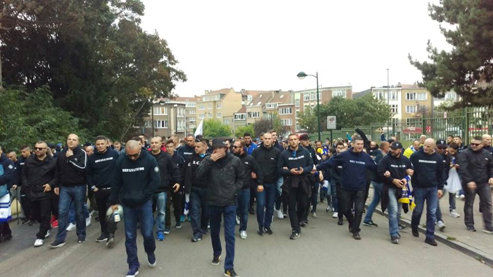 Bh. navijači u veličanstvenoj atmosferi stigli pred stadion