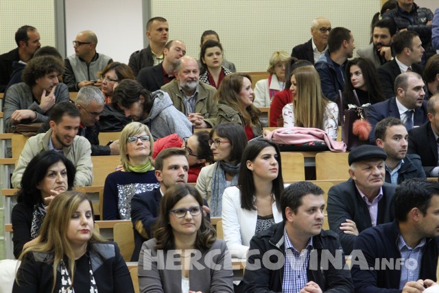 Mostar: Promovirana knjiga Odnosi s javnošću - Teorija i praksa prof. dr. Zorana Tomića