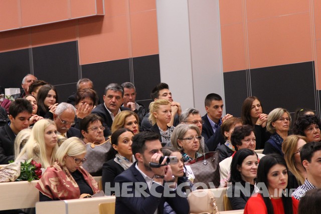 Održana svečana promocija prve generacije magistara farmacije Farmaceutskog fakulteta Sveučilišta u Mostaru