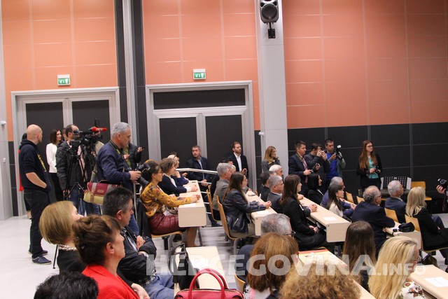 Održana svečana promocija prve generacije magistara farmacije Farmaceutskog fakulteta Sveučilišta u Mostaru