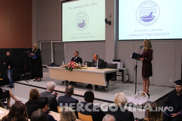 Održana svečana promocija prve generacije magistara farmacije Farmaceutskog fakulteta Sveučilišta u Mostaru