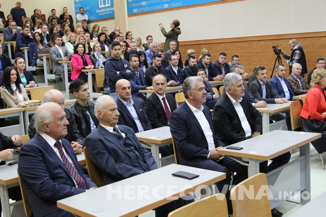 Mostar: Promovirana knjiga Odnosi s javnošću - Teorija i praksa prof. dr. Zorana Tomića