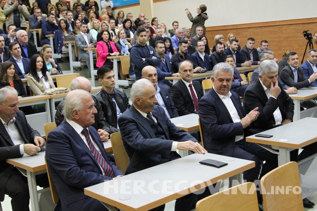 Mostar: Promovirana knjiga Odnosi s javnošću - Teorija i praksa prof. dr. Zorana Tomića