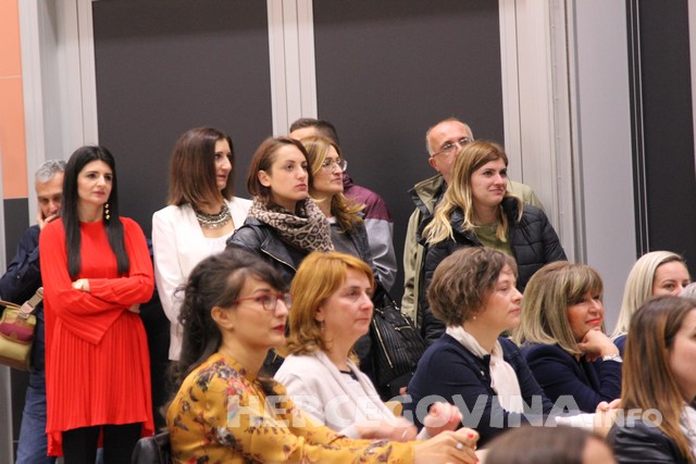 Održana svečana promocija prve generacije magistara farmacije Farmaceutskog fakulteta Sveučilišta u Mostaru