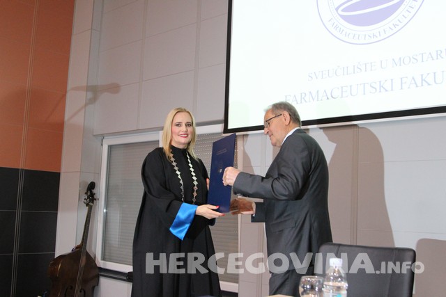 Održana svečana promocija prve generacije magistara farmacije Farmaceutskog fakulteta Sveučilišta u Mostaru