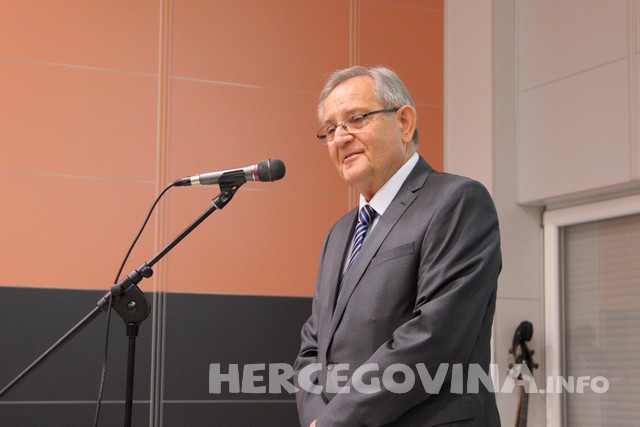 Održana svečana promocija prve generacije magistara farmacije Farmaceutskog fakulteta Sveučilišta u Mostaru