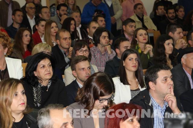 Mostar: Promovirana knjiga Odnosi s javnošću - Teorija i praksa prof. dr. Zorana Tomića