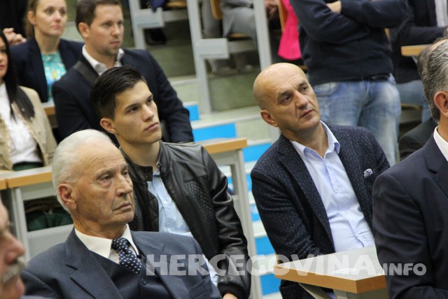 Mostar: Promovirana knjiga Odnosi s javnošću - Teorija i praksa prof. dr. Zorana Tomića