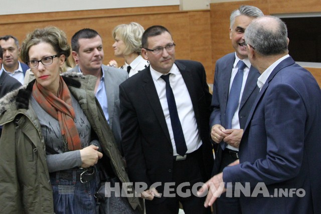 Mostar: Promovirana knjiga Odnosi s javnošću - Teorija i praksa prof. dr. Zorana Tomića