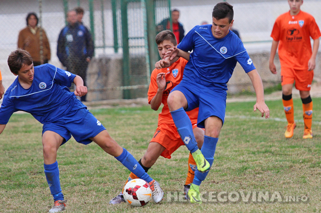 Pioniri Šibenika uvjerljivi protiv Zadra, kadeti podijelili bodove