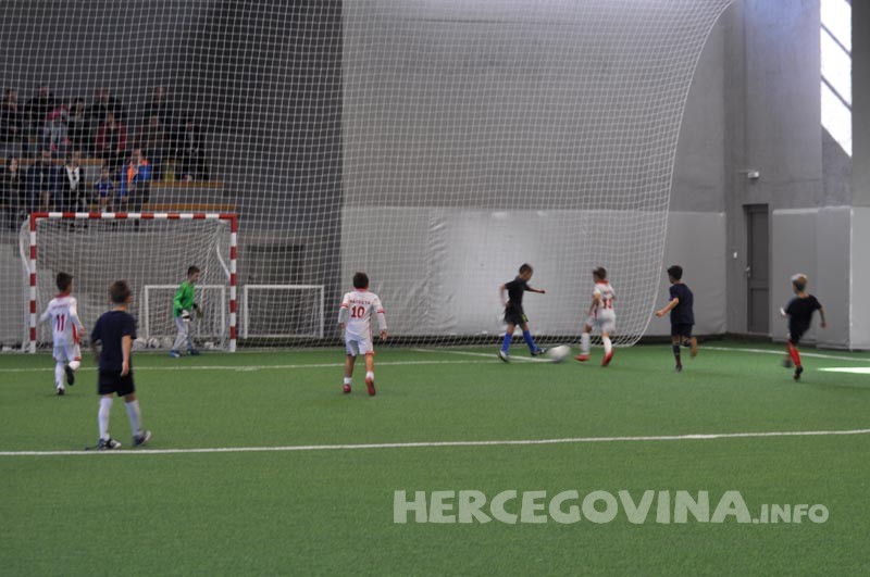 Najmlađi Plemići danas slavili u svim utakmicama MAS mini lige u futsalu.