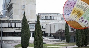 Novac, mito, Split, fakultet