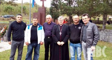 Mostar: Sisački biskup na Vrdima predvodio misno slavlje u spomen na poginule branitelje
