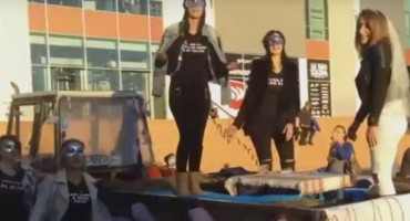 Samo kod nas: Na djevojačko veče došle traktorom! 