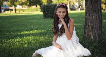 Mostar: Akademija modelinga i manekenstva 'Tea Bošković' predstavila dječiji editorijal pod nazivom 'Cvijetna bajka'