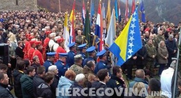 Molitveni pohod na kraljevski grad Bobovac